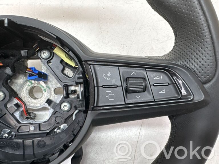 1e5dab56f52b5b0cbe7fd930a6243a47-4f3794180af6701992ee97691e9eb4d2_steering_wheel