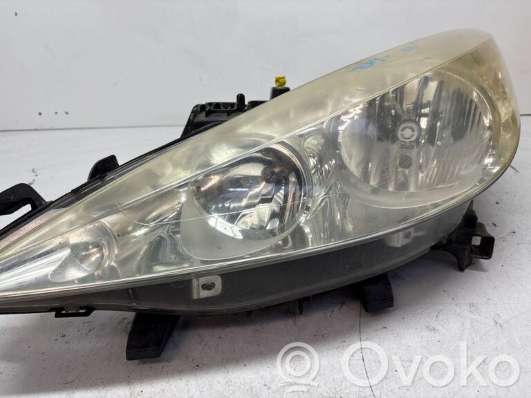 1ea2759e88cf111083ca963381fc71b5-ff2c447e8c879fc08f91f0f1d083acfe_headlight_headlamp