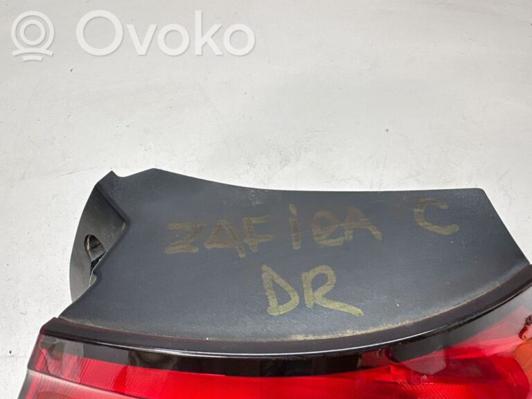1ea98973170d06c24fe78bab624b32a8-315138f6b685d420042d3156ad686dc1_rear_tail_lights