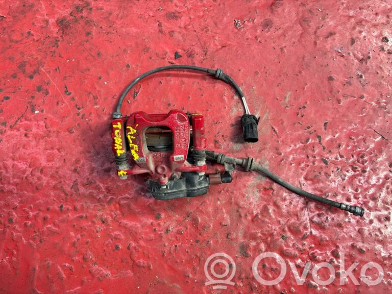 1f9738d53e60a55b9d950e09ed0588e1-43c3bb9c5ec1fa860e3940b648418f67_rear_brake_caliper