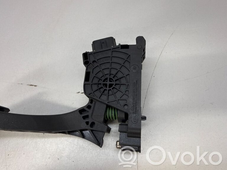 1fa64166290aae72fa1d117a93c43d19-533d55f6fef6b8f121f05fcf4562d29d_accelerator_throttle_pedal