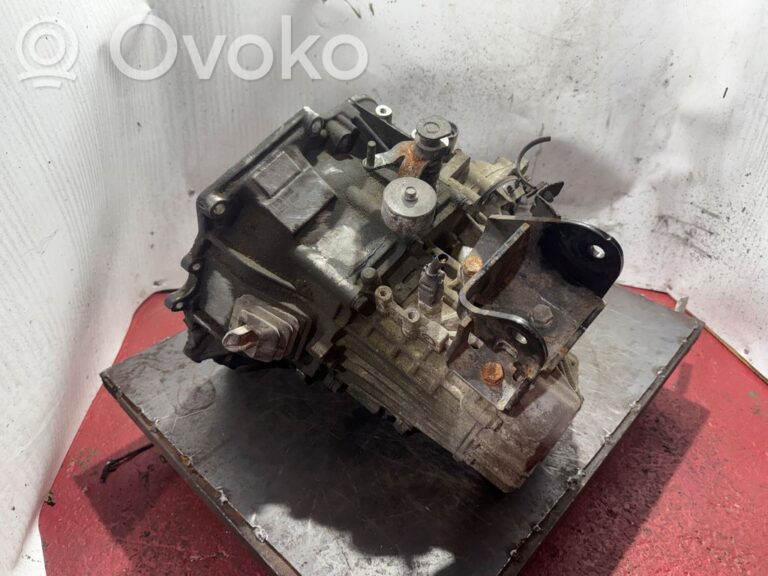 2060d6f647c593b0653a6efc5825a5b2-bb559b0659684cc85790016bd82f09f5_manual_5_speed_gearbox