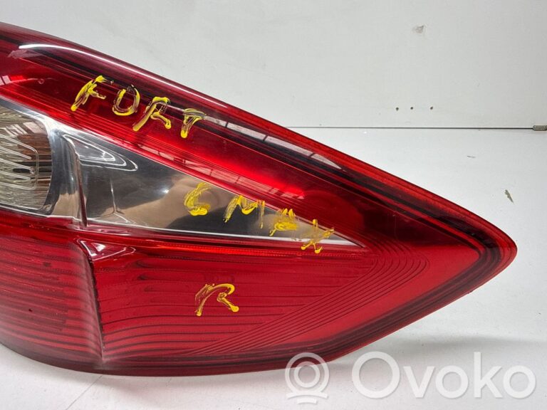 20ca3310732c3e8812733078cfd8d231-59de52a60049a98712af60b872ba5692_rear_tail_lights