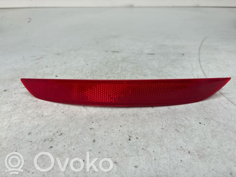 21bf098841da0e992bbeeeecb3d1ed5e-24f49378a06f67a96653d87268d3a693_rear_tail_light_reflector