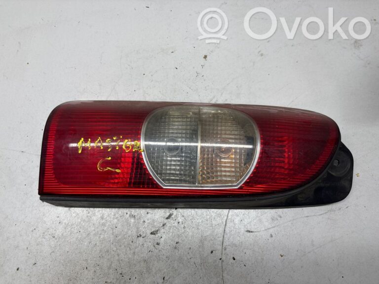 2398fce2f3f054a0e0da745a70517377-c20a06f418a784ea5867b74f26055d87_rear_tail_lights