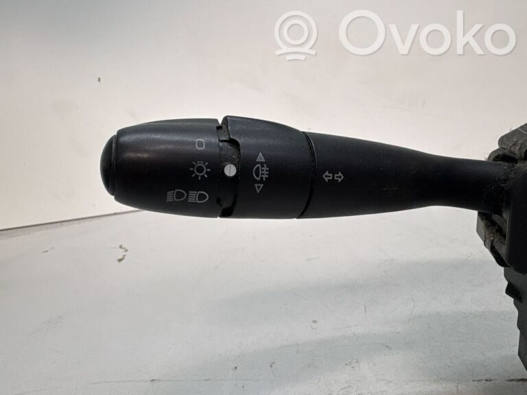 2474470f205df62c6b3d07ea4ed06d18-217012a2654211146540fe167bf38569_wiper_turn_signal_indicator_stalk_switch
