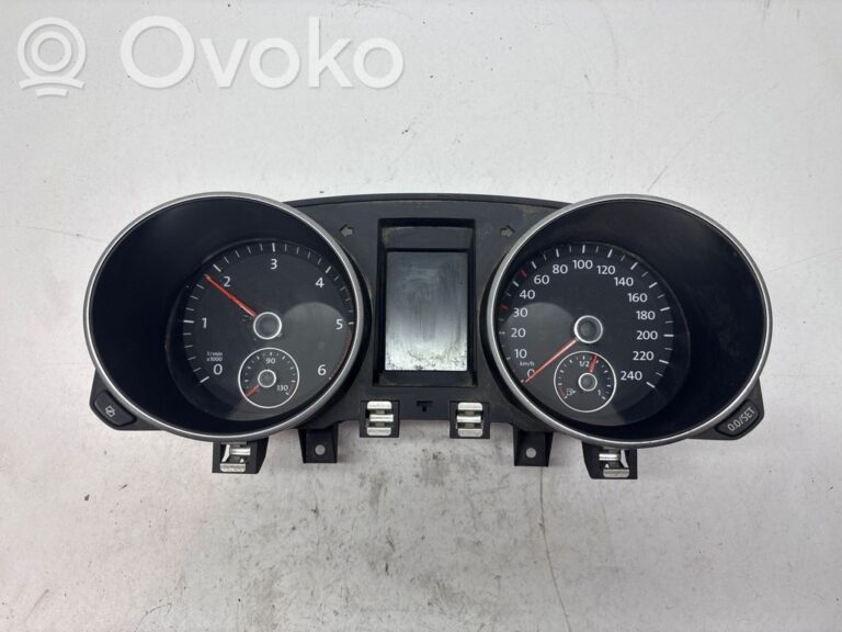 2574230f6f0cb28c8bb70f6d4538cb81-d5e925ea6706e43fa7068c056b47a664_speedometer__instrument_cluster_