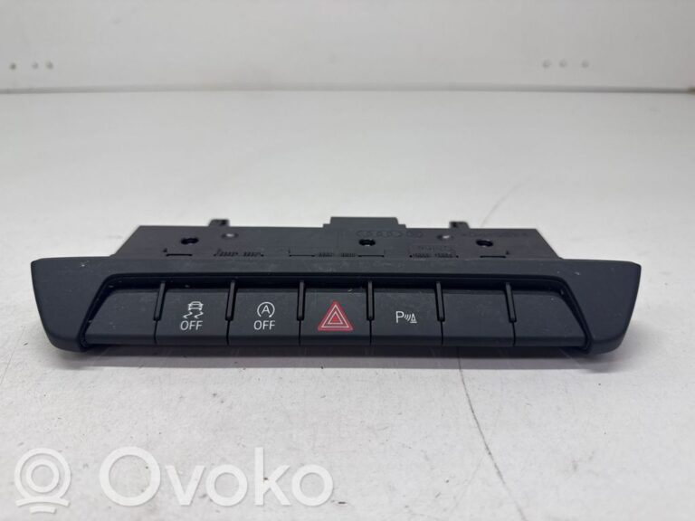 25881402bda03c2256076b47a5395a5e-5b157ce30a4113cd0d6652c21c4b3ba5_hazard_light_switch