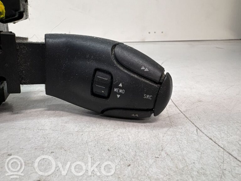 25abaffab741812fbeaf116d1325025e-734283d29b77a1ec00aebee07c33a0b1_wiper_turn_signal_indicator_stalk_switch