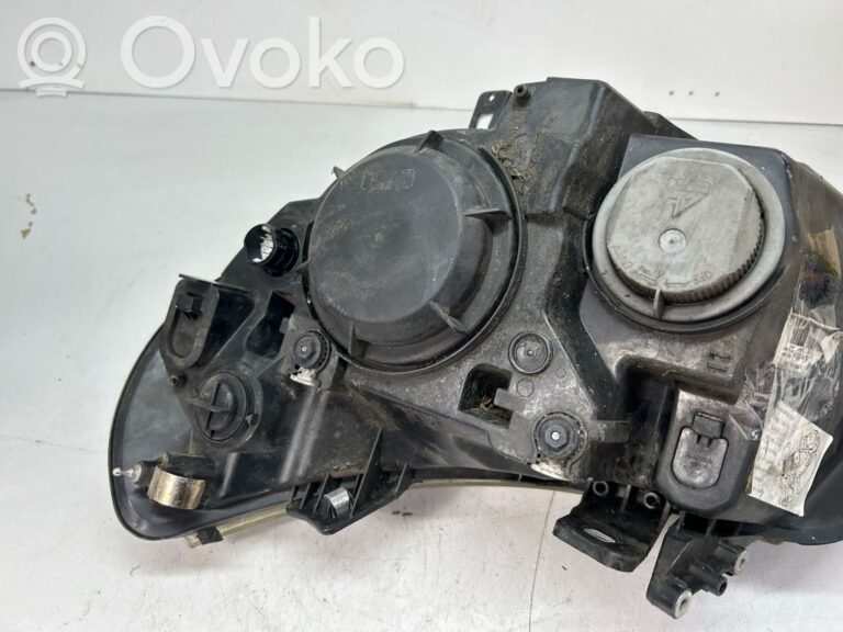 25c6e529e303300324124c126137c6d6-e28cfee2c96e6ceb2df6ce77d8803181_headlight_headlamp