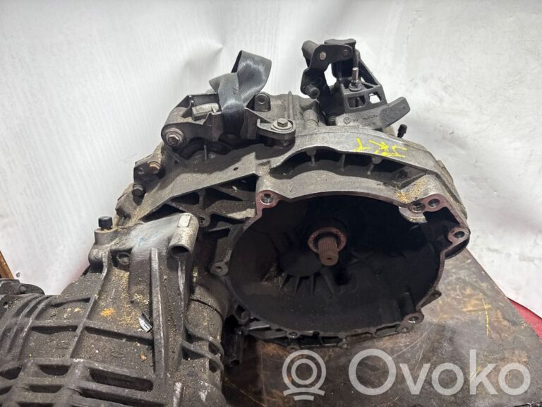 272ac84ba90993b08bba3ee8c09aec58-21f17e8f9281f3555c1883f792a2de97_manual_6_speed_gearbox