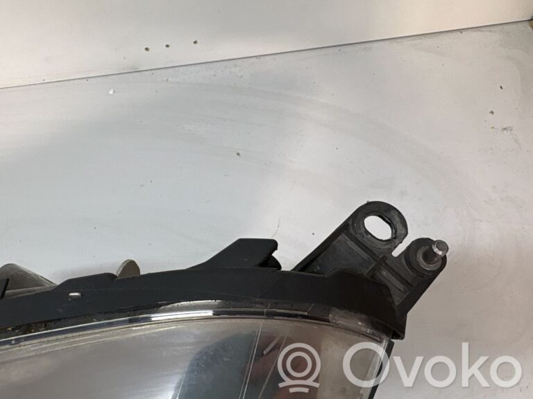 2847b600a319cf5cdf125e475bd273db-23e8707c67d7038054ae0d9a0c9982d7_headlight_headlamp_dust_cover