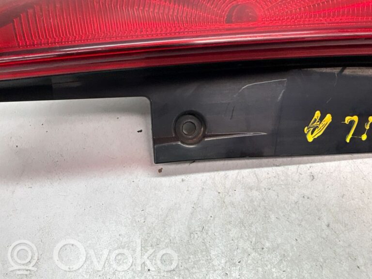 2aa16e774dad90e2445c2cf61bf0c197-fe4da226184c52b33f05adac1ecfb2c4_rear_tail_lights
