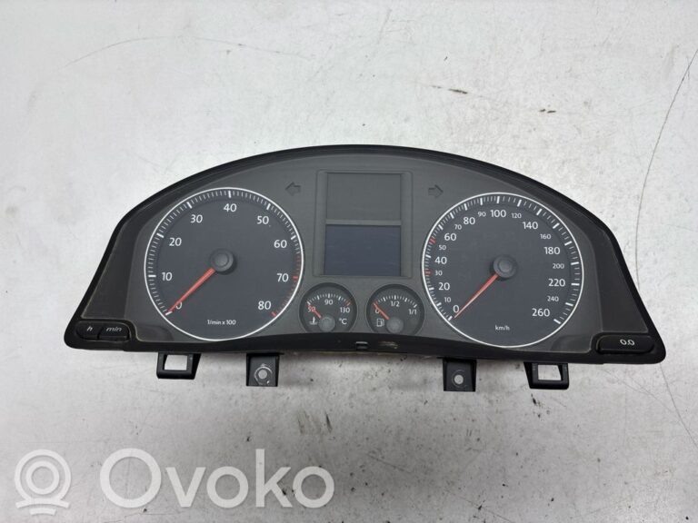 2c1b533bc5bbdb7c2627649551e9618c-6c640c3411ff6fe61e3bb45a6224e6e2_speedometer__instrument_cluster_