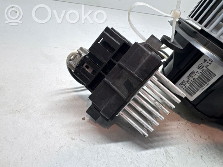2d2575eebde0e02d612127b930bdb3ca-a42c62a86c5a298e96e6349ecc602632_heater_blower_motor_fan_resistor