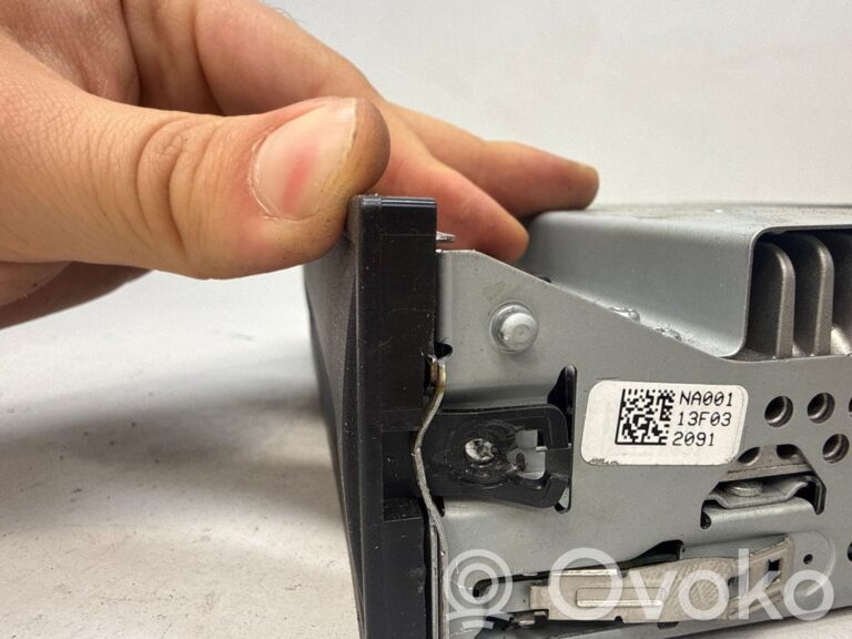 2eb9a0ee0640f0a64e9ed463ff6c599d-81c89565ca244778a6bdaf28419b76d6_navigation_unit_cd_dvd_player