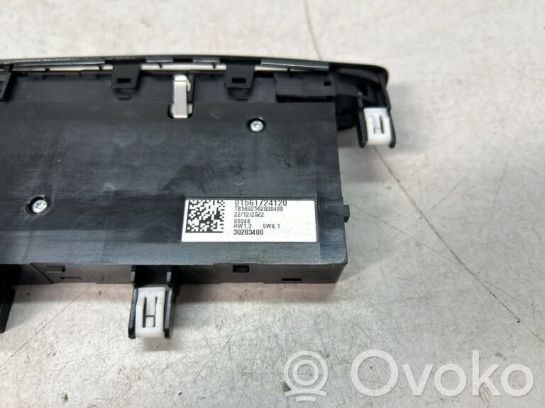 2ec44126112af278fc68748e4bb404e6-0006333e66624a469e2f6e681a2ed159_climate_control_unit