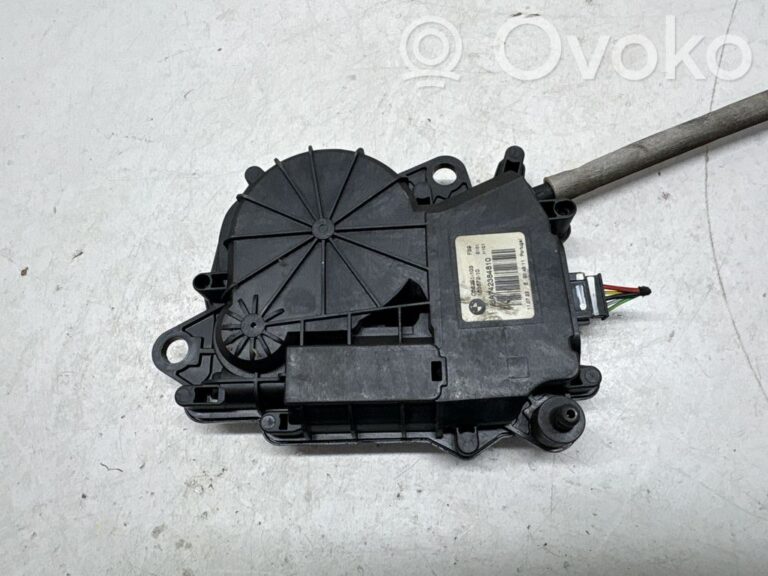30766a1862ea97a629305cbac23f535c-6e55cd933cd4c2ca9f0c52c45edca5ff_tailgate_trunk_boot_lock_catch_latch