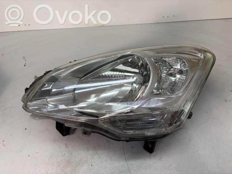 3126f53bf42e3b5ed36cddade22930aa-8f8a401f4923d00b531e16e880903fa3_headlight_headlamp