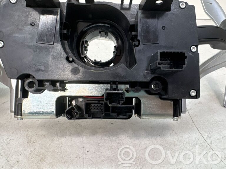 32b5832a20e2112ed34b76bc80c5acba-3f1c97ffc6cd851f727d77be86dd9620_wiper_turn_signal_indicator_stalk_switch
