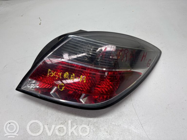 33669ef2fce4e816ef53fbcc94fb57d2-19037d52ead2b3652198c482373098c9_rear_tail_lights