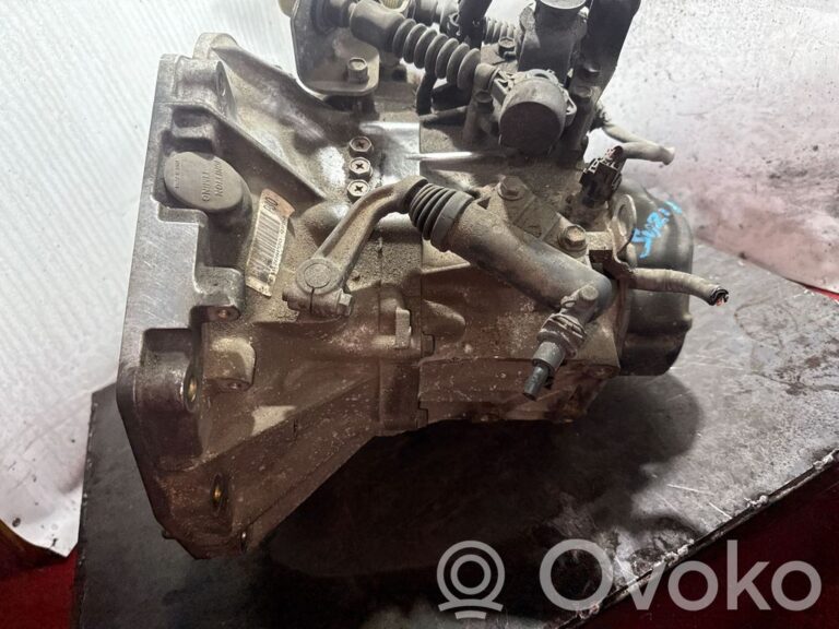 35946b1737aaabb911a3fa1a7fe5bab4-f0cdb870ae520aeed6c0c9f1ded0951b_front_door_window_regulator_with_motor