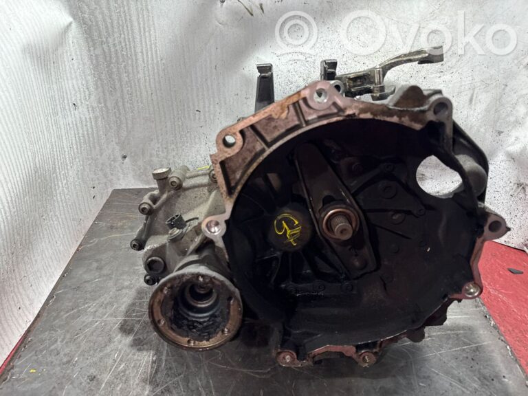380a4bb421dc1dd9d504f9f6967bea81-cb02fdfbdce8b70ff8f3a2f9493c59cc_manual_5_speed_gearbox