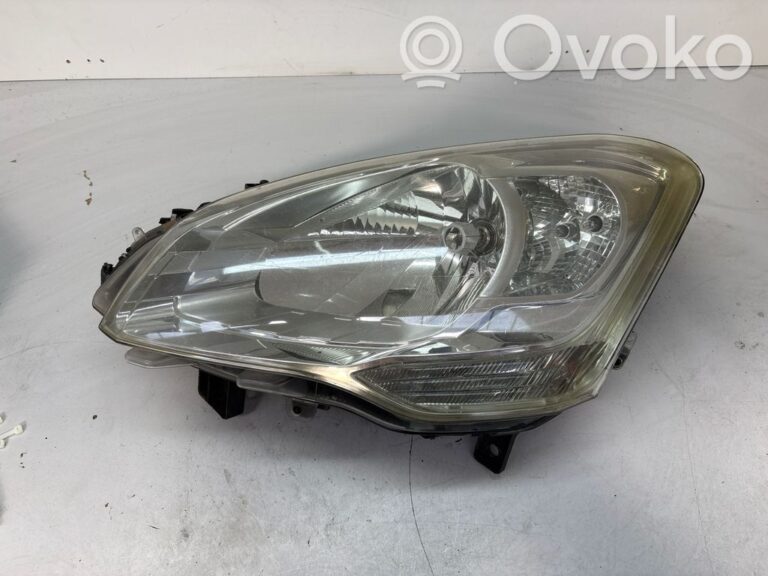 38cf53ffd4fd77d5db5cf9af631bffe5-1c5e01c59081d4b3cfd450448200220e_headlight_headlamp
