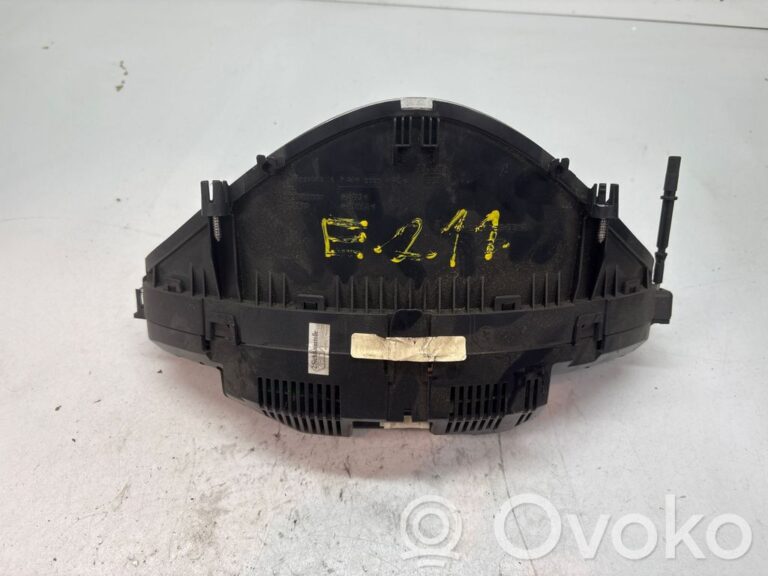 38f8a3819c1b67fd131d927fc2121b18-511e0b54f26cc7a8d8505e25a4c371e8_speedometer__instrument_cluster_