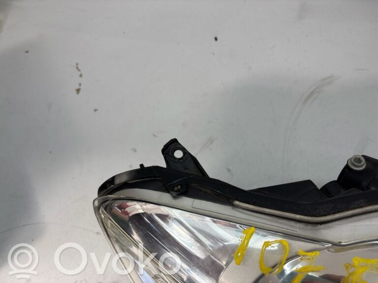 39630fe87ba9fa8e72692975c6b5e5be-97ef5b6c432acaec2183faa0eb3c4af4_headlight_headlamp