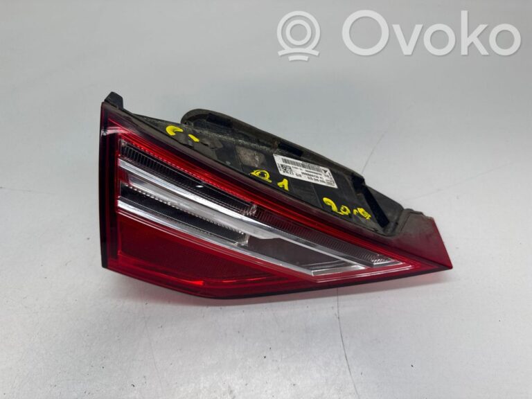 3b190cba584067d05142c3cc1561d486-227e2f494df4385aca4a53ddf6ed540e_rear_tail_lights