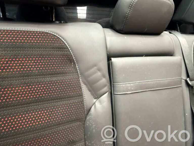 3c48f7a515c088b970e99ddab763359a-ff2a69e7a3f9cb1e08019576c71d0768_interior_set
