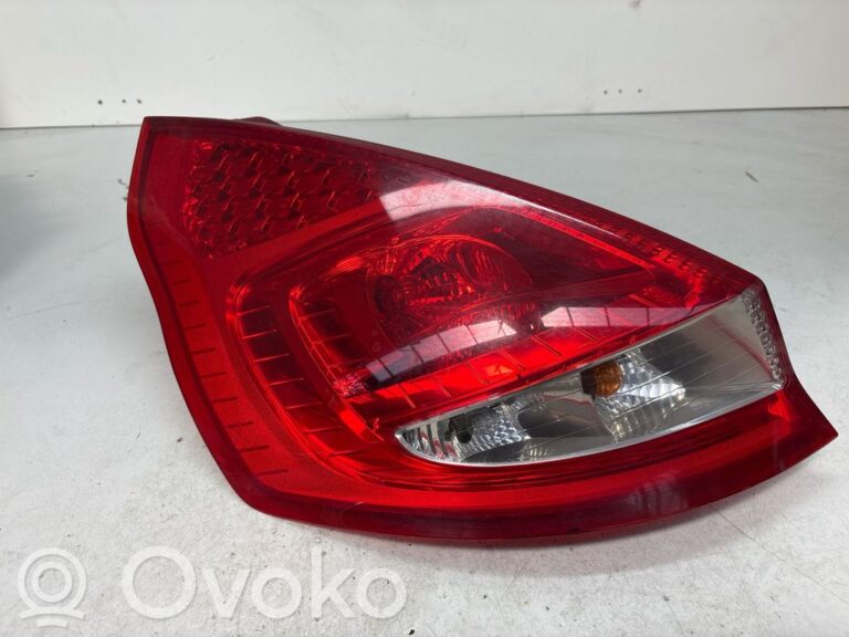 3c973c14949d5523c57aad4330687138-aa12d70e166a448180b3fcb850668b41_rear_tail_lights