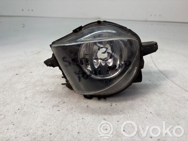 3cadad0c2132e1632c201c265bf9d747-fb20b69b020833662a582083d244347c_front_fog_light