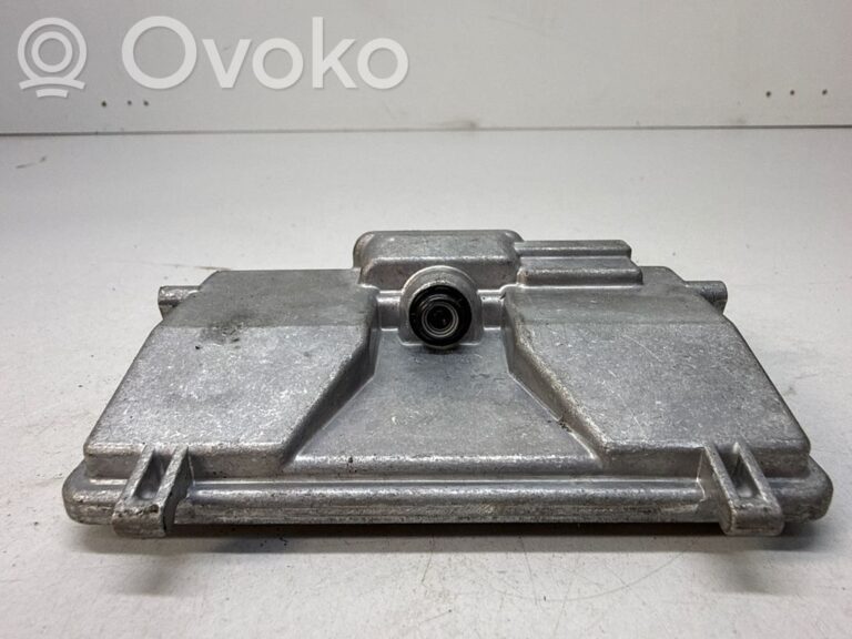 3e79a6cdb5f3607566efb8cec17c6004-173bed23b97be093734c7decf5cf77f8_windshield_windscreen_camera