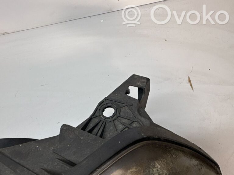 3ee8c3f722d7271247db95fda476fd52-20fefa0a86ef432441d8a81a6faf29cc_headlight_headlamp_dust_cover