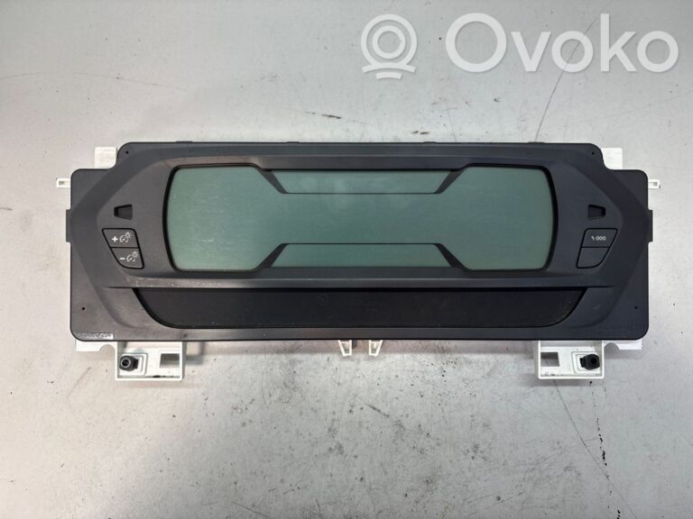 405680bf33d09592109574cffbc74bda-5f2f4a7dafb9878c80663d35e68c5c69_speedometer__instrument_cluster_