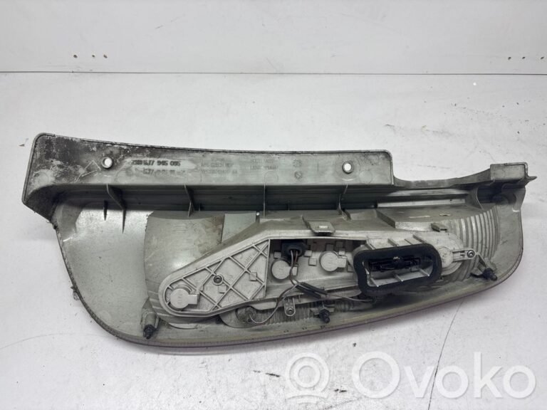 408ba5007cb076aec213c57fa0b9ddb0-a6d0e3ca7eff5f7f518b2ddc3af9e8fc_rear_tail_lights