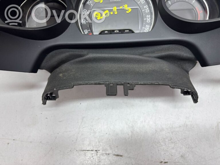 4105e40f9ee8e5690bd86df3a027b1eb-a4023c1f50904df5eb64e7eee29e9dba_speedometer__instrument_cluster_