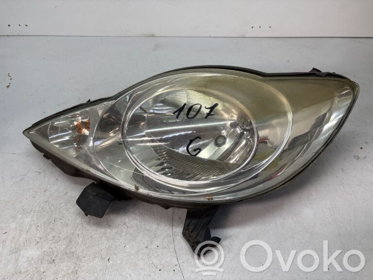 424be1fe5e09c88b4b27418931d820d1-d2a11e265d2f862f802a2217444140f3_headlight_headlamp
