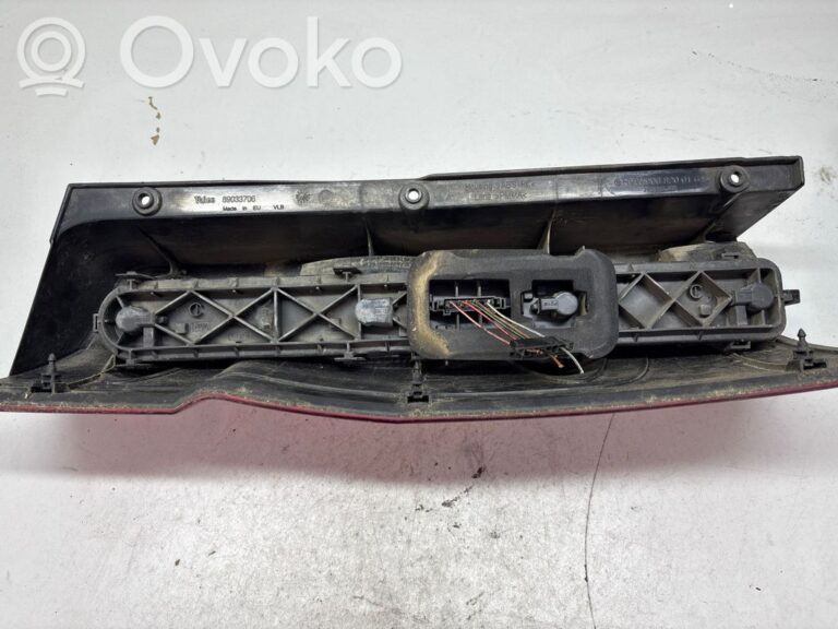 4403f5c2f5bd3edafc424b8b53283ca9-0a256d9eeb2fd5cce645f960ea0ffeaa_rear_tail_lights