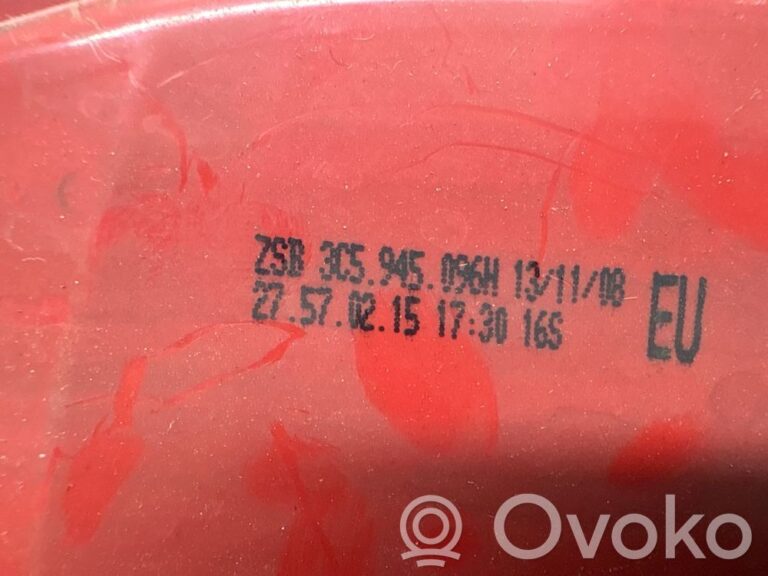 447b99cde3ffe08af7def21c2c585a70-3ee6a9f1cebe9ffecf88a020c033468f_rear_tail_lights