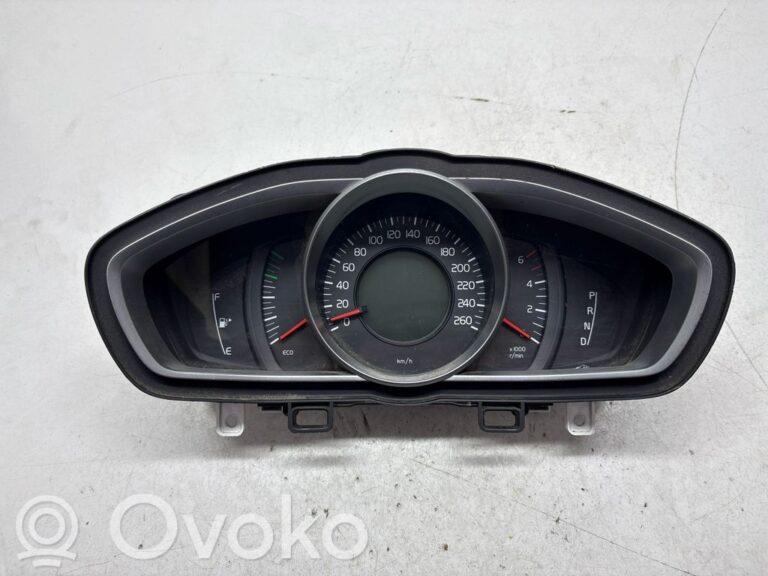 451244bba742c02702f29deaea14e5f7-70fd0272a3a8a589df65b83120284fb7_speedometer__instrument_cluster_