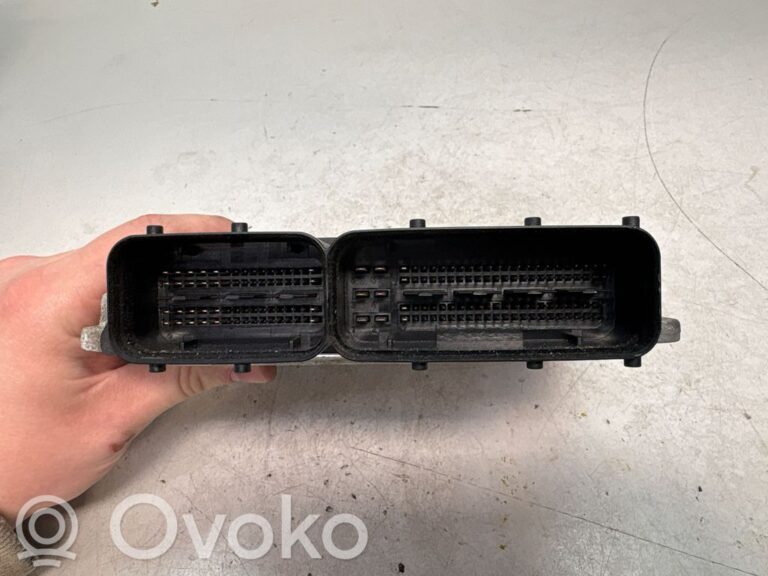45d5ee80f952c234554d63376ac50c46-a67efef82fa0ae4598f41878084ceb5e_engine_control_unit_module