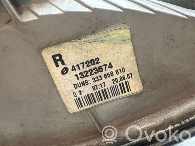 465d093bc90fa0a7c2f670a4b39bcc14-6fb9676408faeba553f5f8fb3e31b57a_rear_tail_lights