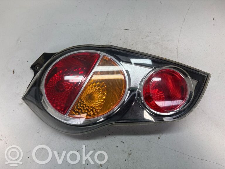 47a7a4303c721866bca5ff8663bf42c7-f81a2cdd546d3091d520c14d389f92ca_rear_tail_lights