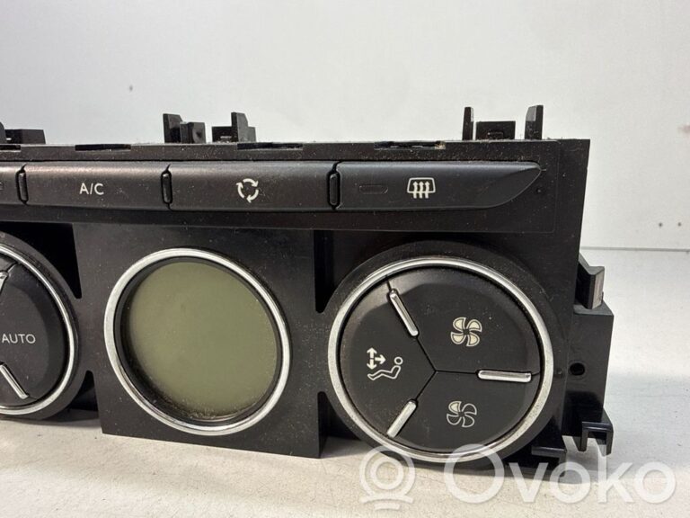 47ba7c9af46131d5ffc8651702c3f1da-347c5822e4f81ba89b654812552fc732_climate_control_unit