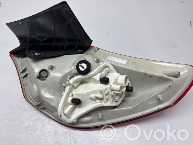 4820662a6c7c45397ef45b30f996c770-4eebd66320708e4b65b9f420b48ac1af_rear_tail_lights