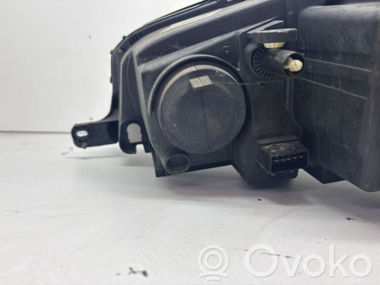 485fb8389a1cbfcf4a4202d7321a6d17-fd4080075c719da56a03986eb08be22c_headlight_headlamp