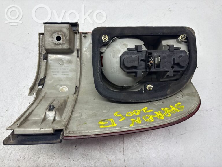 490ffd3aff3b9df08b04597512541e67-225b6106e887039dc0698095c215adb4_rear_tail_lights